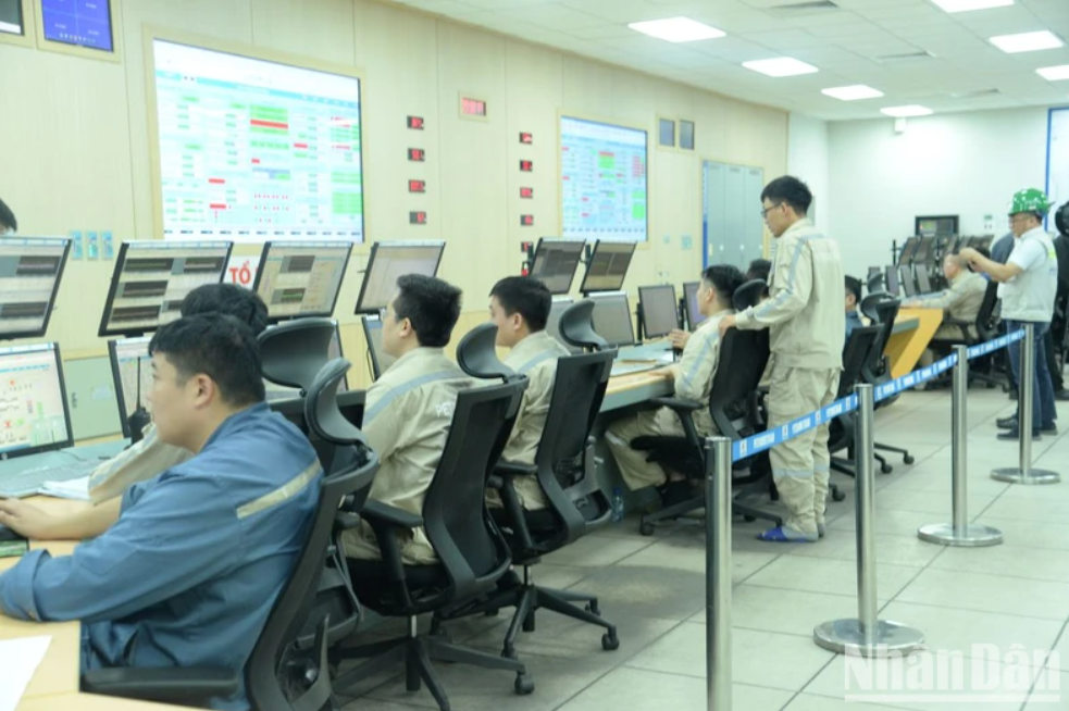 Central control room of Thai Binh 2 Thermal Power Plant.